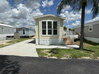 Mobile Home at 14 Carl St Lake Placid, FL 33852