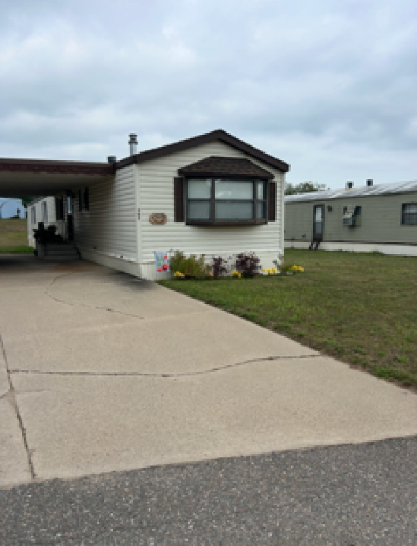 1987 Marshfield Mobile Home For Sale