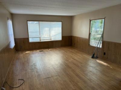 Photo 5 of 8 of home located at 537 Mobile Estates Drive Ridg, MS 39157