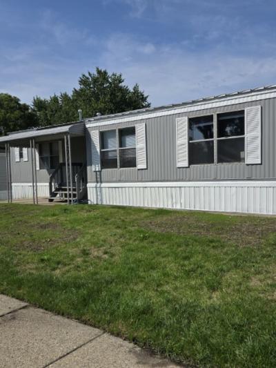 Photo 2 of 10 of home located at 40115 Jefferson St, #181 Novi, MI 48375