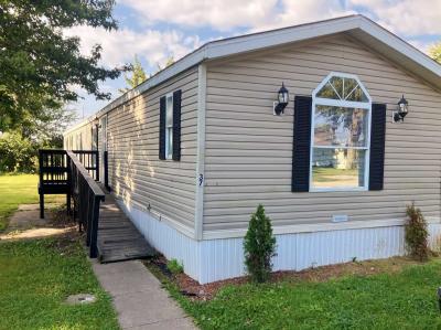 Mobile Home at 37 Village Ct. Mediapolis Village Court, IA 52637