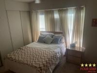 1990 HOM  Home