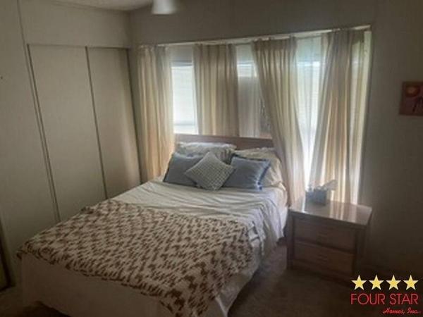 1990 HOM  Home