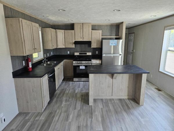 2025 Clayton Homes Inc Mobile Home For Sale