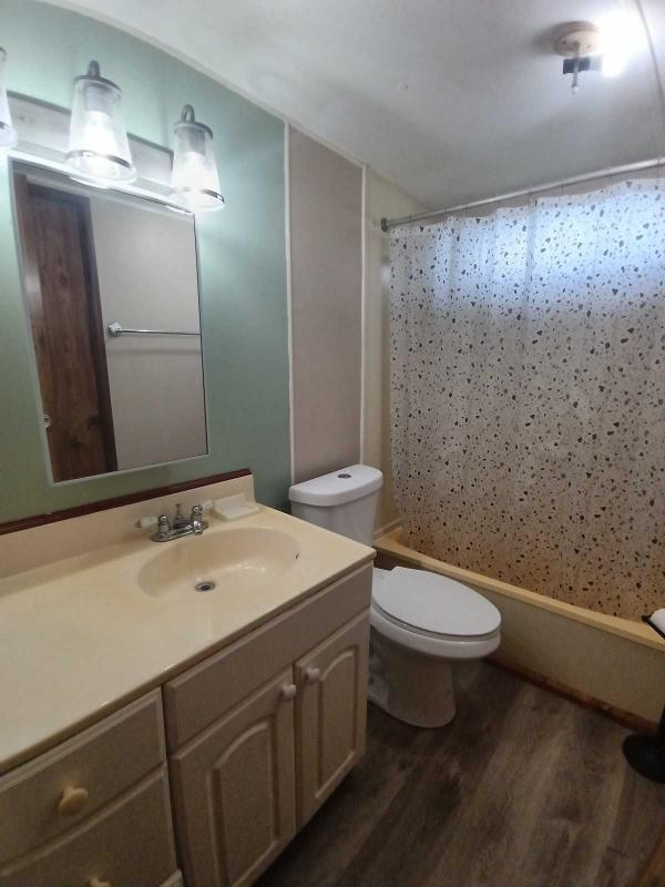 1983 Manufactured Home