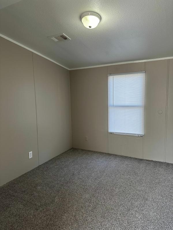 2012 American Homestar Corp Oak Manor Mobile Home