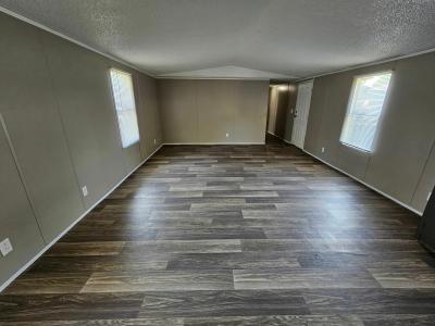 Photo 4 of 19 of home located at 1405 Whitecap Lane Lot Wc1405 Oklahoma City, OK 73127