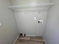 2002 HBOS Manufacturing Oakwood Mobile Home