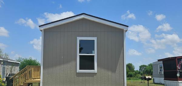 Photo 4 of 2 of home located at 6301 Old Brownsville Road #I07 Corpus Christi, TX 78417