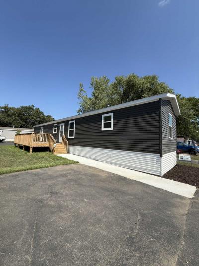 Photo 4 of 15 of home located at 523 54th Ave N #51 Saint Cloud, MN 56303