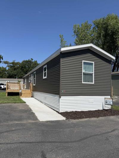 Photo 2 of 15 of home located at 523 54th Ave N #51 Saint Cloud, MN 56303