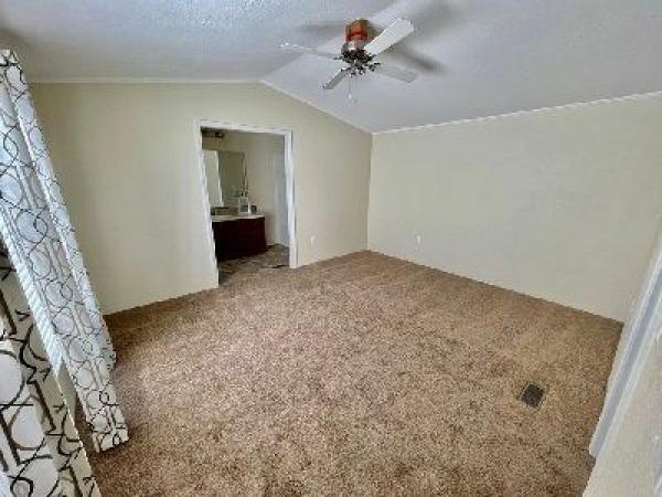 2023 Elliott Mobile Homes Solitaire Mobile Home