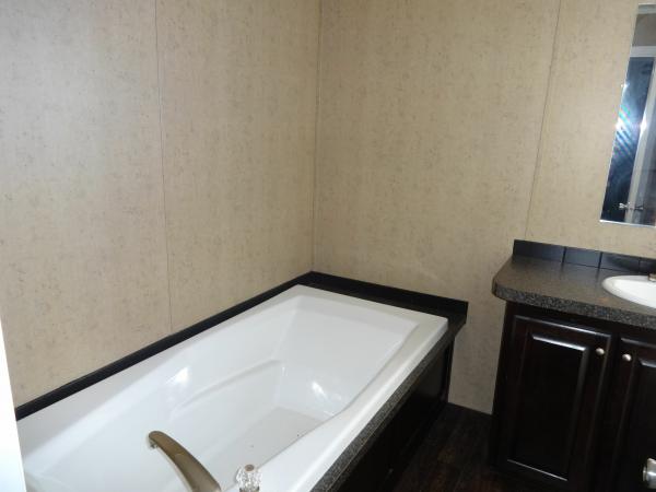 Photo 1 of 2 of home located at 1601 E Fm 1417 #183 Sherman, TX 75090