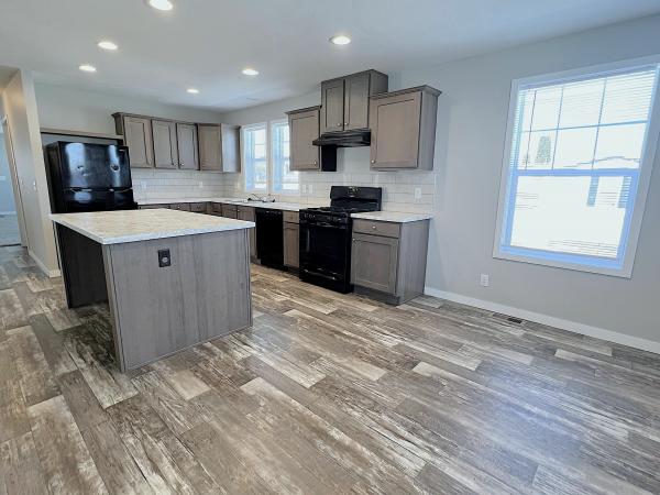 2021 Clayton Homes Inc Residence Mobile Home