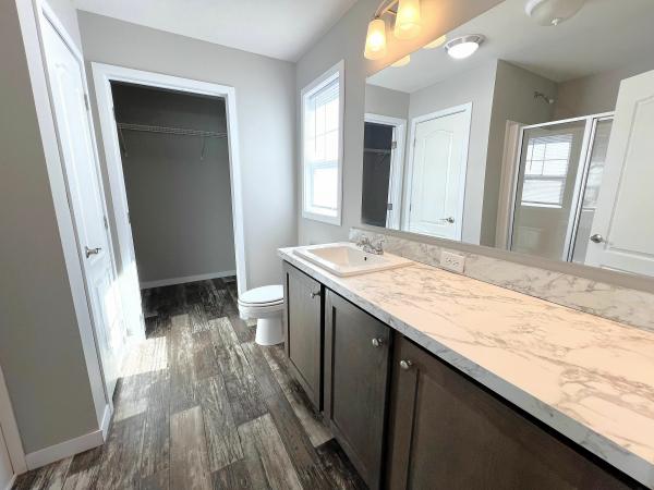 2021 Clayton Homes Inc Residence Mobile Home