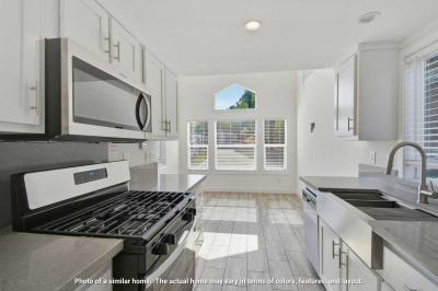 Mobile Home at 1700 El Camino Real #19-06 South San Francisco, CA 94080