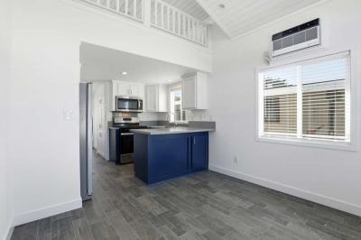 Photo 3 of 10 of home located at 1700 El Camino Real #21-31 South San Francisco, CA 94080