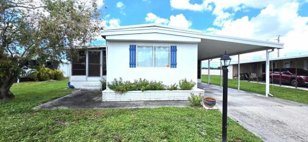 1982  Mobile Home For Sale