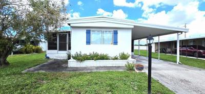 Mobile Home at 3203 Bay Oaks Dr Sarasota, FL 34234