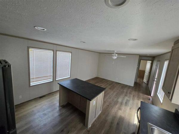 Photo 1 of 2 of home located at 107 Willow Oak Dr Morton, IL 61550