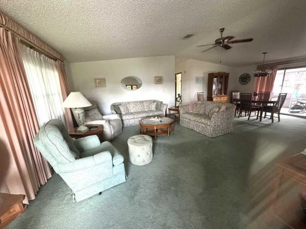 1993 PH Manufactured Home