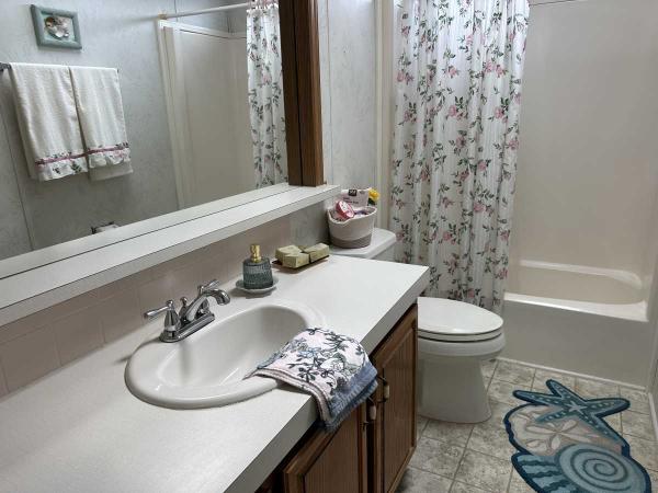 1993 PH Manufactured Home
