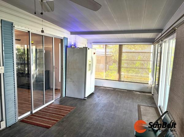 1974 SUNH Mobile Home