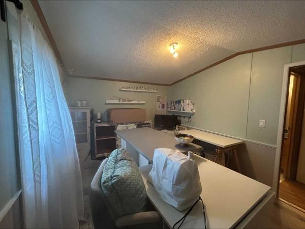 1994 Manufactured Home