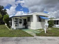 1978 Hillcrest Manufactured Home