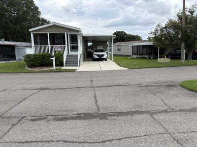 Mobile Home at 605 E Falcon Crest Plant City, FL 33565