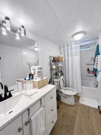 1985 Manufactured Home