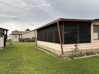 Photo 3 of 25 of home located at 23 Country Meadows Blvd Plant City, FL 33563