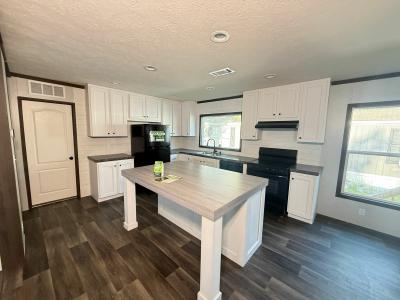 Photo 5 of 13 of home located at 8903 C E King Parkway Lot 196 Houston, TX 77044