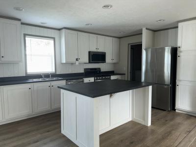 Photo 4 of 11 of home located at 17110 Kropf Avenue Davisburg, MI 48350