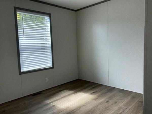 2026 clayton 95CCS24563DH26S Mobile Home