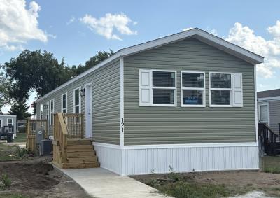 Mobile Home at 150 Highway 10 North, Site # 121 Saint Cloud, MN 56304