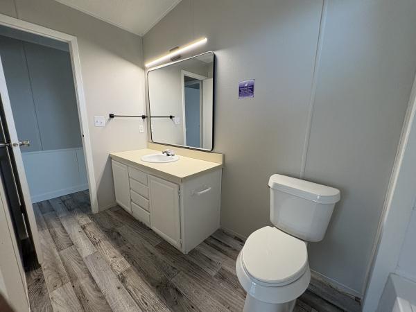 1985 ELLIOTT MANUFACTURED HOMES INC mobile Home