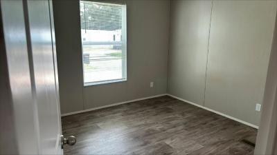 Photo 4 of 9 of home located at 8985 Normandy Blvd, #91 Jacksonville, FL 32221
