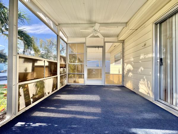 1981 TWIN Mobile Home