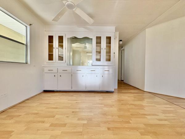 1981 TWIN Mobile Home