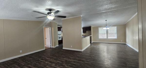 2002 Cavalier Homes Mobile Home For Sale