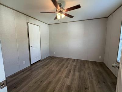 Photo 4 of 11 of home located at 50 Bb Street Lakeland, FL 33815