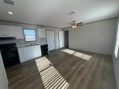 Photo 4 of 9 of home located at 14 Cc Street Lakeland, FL 33815