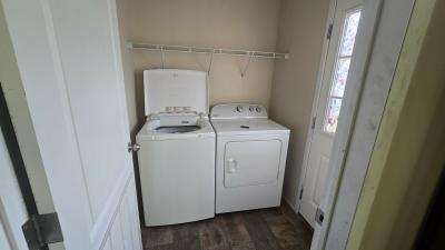 Photo 3 of 12 of home located at 16430 Park Lake Dr #111 East Lansing, MI 48823