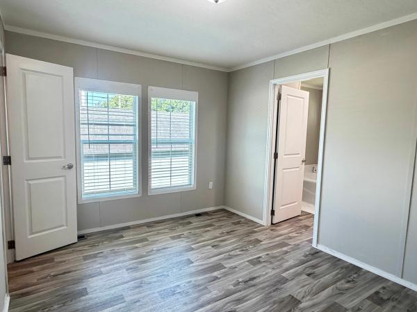 2024 Sunshine Homes ARC1664-8011 Mobile Home