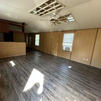 Photo 4 of 30 of home located at 156 Pompano Drive New Bern, NC 28560