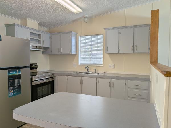 1993 FLEETWOOD BARRINGTON Mobile Home