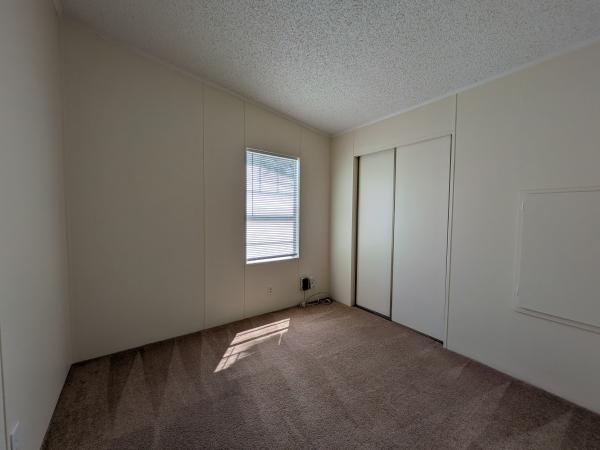 1993 FLEETWOOD BARRINGTON Mobile Home