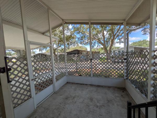 1993 FLEETWOOD BARRINGTON Mobile Home