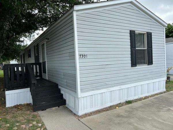 2005 Fleetwood Highland Park Mobile Home
